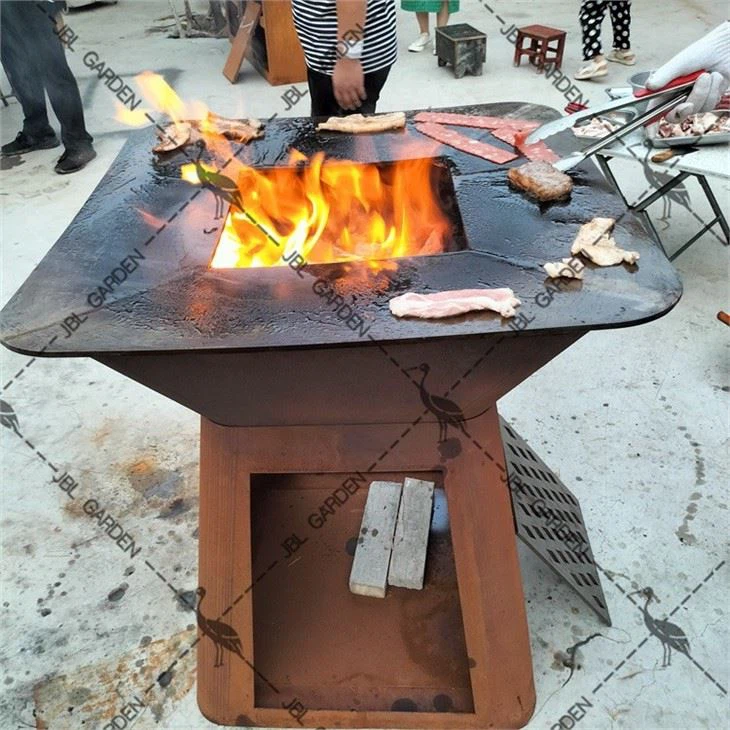 Karsti Pārdod Bbq