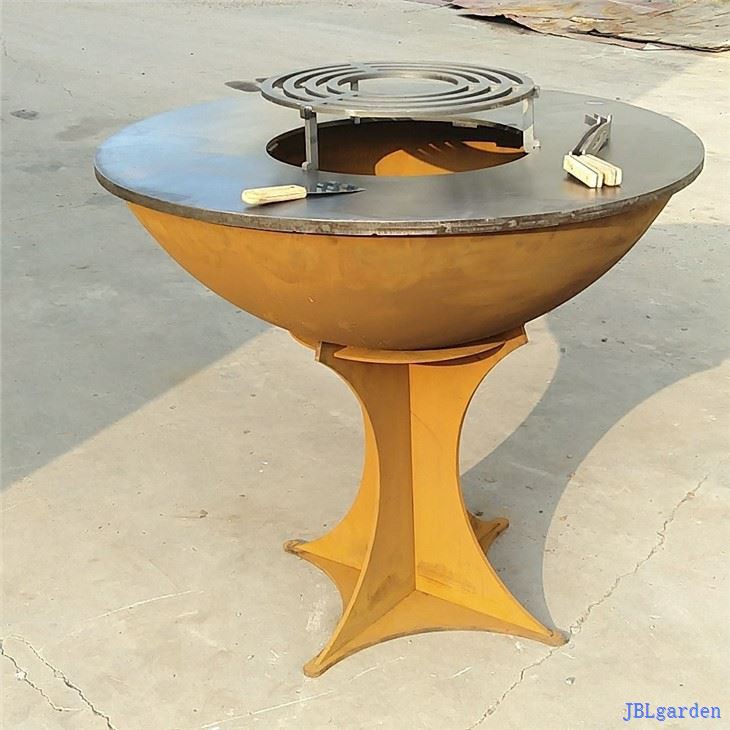 Corten tērauda grils