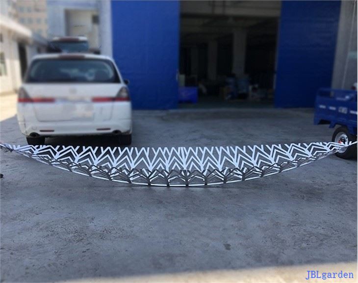 Customized Stainless Steel Hollow Leaf Sculpture