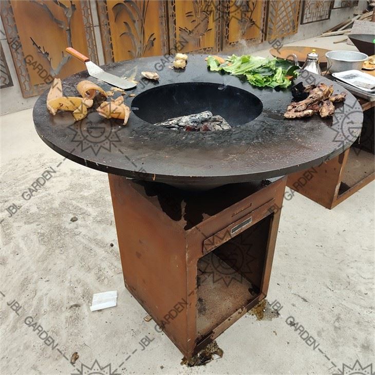 Fire Pit With Bbq Grill