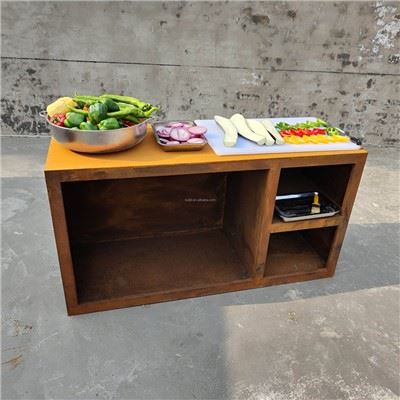 Corten tērauda uguns bedre ar grila grilu