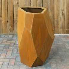 Moderna dizaina stādāmā pods
