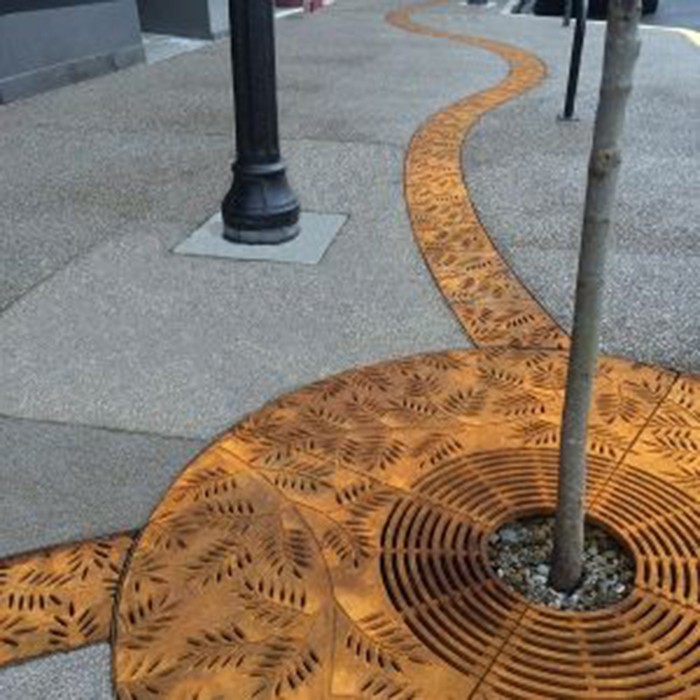 Pedestrian Safe Corten Tree Grate suppliers